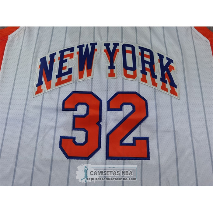 Camiseta New York Knicks Karl-Anthony Towns NO 32 Ciudad 2024-25 Blanco
